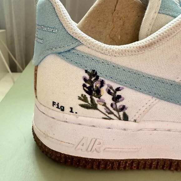 COPY - Nike Air Force 1 07’ Shoes - Picture 3 of 8